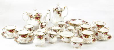 Lot 1810 - ROYAL ALBERT; a part tea service in the 'Old...
