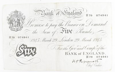 Lot 984 - A white £5 note 29th March 1945, Chief Cashier...