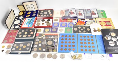 Lot 983 - A quantity of mixed commemorative coins and...