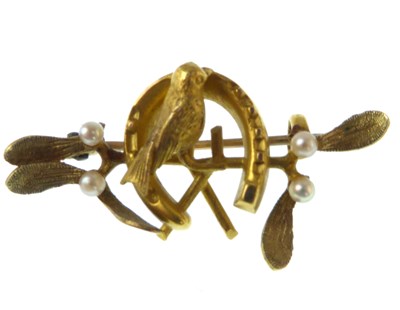 Lot 1127 - A 19th century 15ct gold brooch with small...