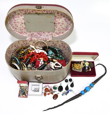 Lot 1610 - A large collection of assorted costume...