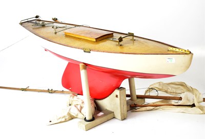 Lot 502 - A scratch built pond yacht with rigging and...
