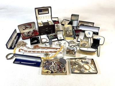 Lot 1017 - A large collection of costume jewellery...