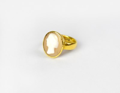 Lot 987 - A 19th century 22ct gold bezel set cameo ring,...
