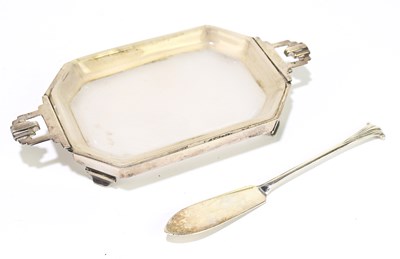 Lot 2353 - GOLDSMITHS & SILVERSMITH CO LTD; a George V...