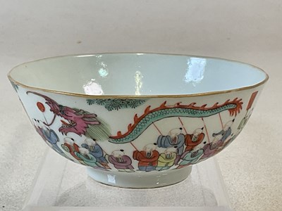 Lot 4 - A Chinese small footed bowl, decorated with a...