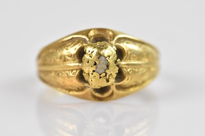 Lot 2452 - A Victorian yellow metal mourning ring, set...