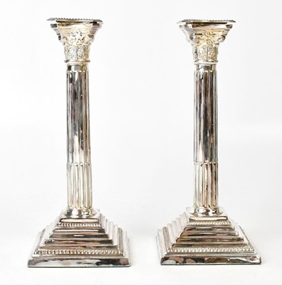 Lot 914 - DJ SILVER REPAIRS; a pair of Elizabeth II...