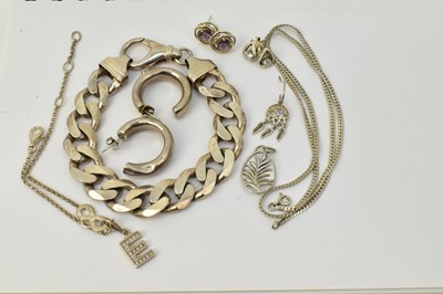 Lot 1118 - Various items of silver jewellery, including a...