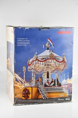 Lot 1578 - MARKLIN; carousel set, 16121, height...