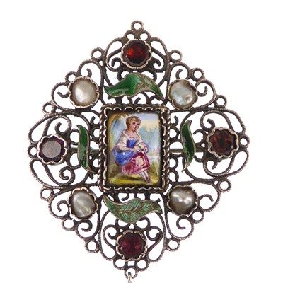 Lot 1148 - A 19th century Holbeinesque openwork brooch,...