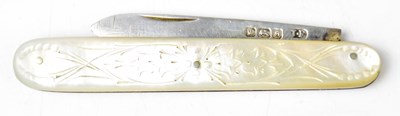Lot 943 - JAMES FENTON & CO; a George V silver and...