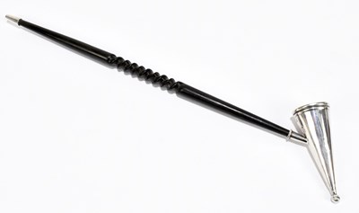 Lot 1193 - BARKER ELLIS CO; an Elizabeth II hallmarked silver and mounted candle snuffer