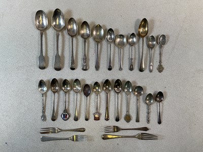 Lot 510 - WILLIAM CONSTABLE; a hallmarked silver Fiddle...