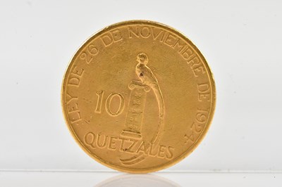Lot 505 - A Republic of Guatemala 10 quetzalla coin, 1926.