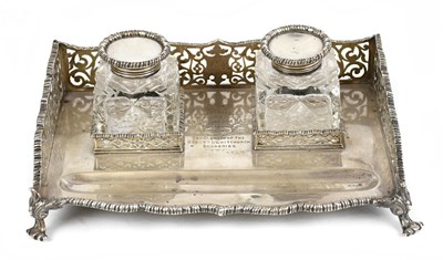 Lot 2208 - GOLDSMITHS & SILVERSMITHS COMPANY LTD; a late...