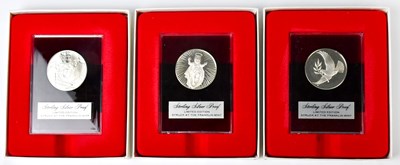 Lot 986 - THE FRANKLIN MINT; three 1975 sterling silver...
