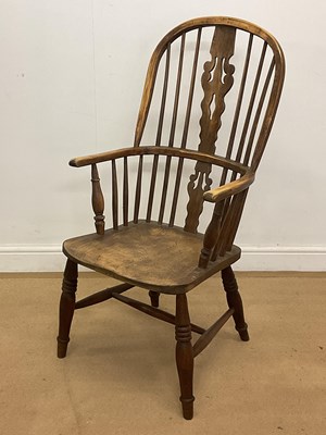 Lot 2859 - A Windsor ash and elm splat back armchair,...