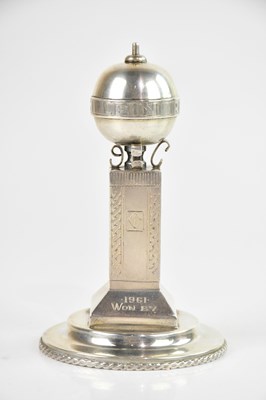 Lot 82 - WILLIAM EGAN & SONS; a modern Irish hallmarked...