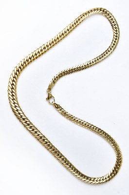 Lot 1106 - A 9ct yellow gold flat graduated curb link...