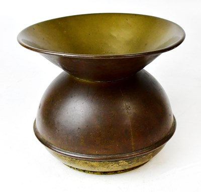 Lot 525 - WHITE STAR LINE; a brass spittoon of squat...