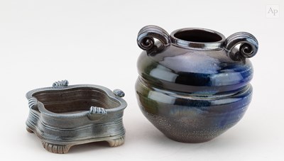 Lot 362 - JANE HAMLYN (born 1940); a salt glazed jar...