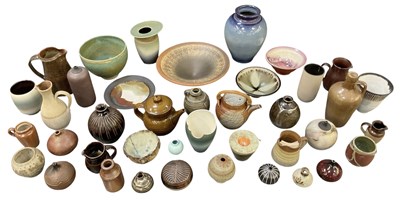 Lot 534 - A collection of approximately forty pieces of...