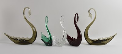 Lot 600 - WHITEFRIARS; five mid century art glass swans...