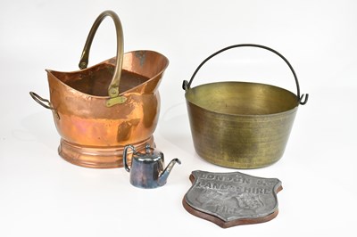 Lot 1185 - A brass jam pan, copper coal bucket, silver...