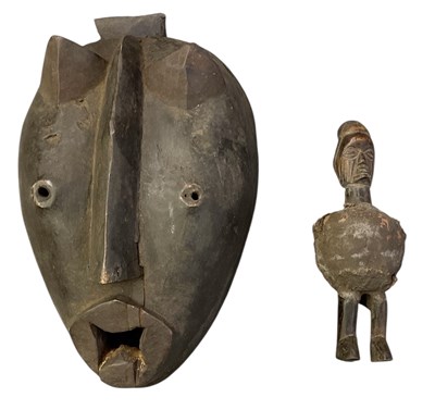 Lot 1037 - An African carved wooden tribal Mossi Burkina...