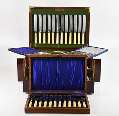 Lot 1439 - A mahogany cased canteen of silver plated...