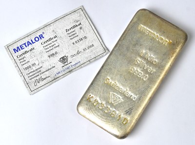 Lot 782 - A Metalor 1kg silver ingot, with certificate...