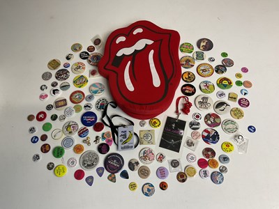 Lot 2692 - A collection of pin badges, some modern but...