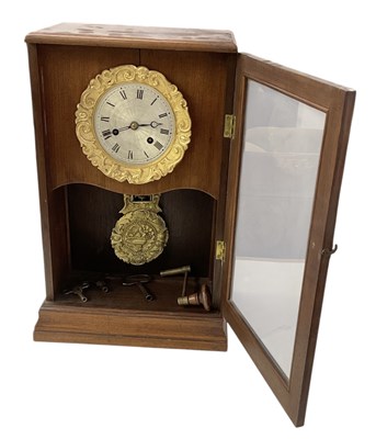 Lot 80 - A late 19th/early 20th century mahogany cased...