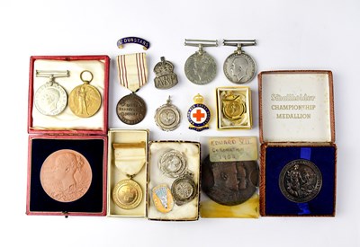Lot 507 - A mixed medal group, two WWI medals for,...