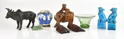 Lot 1725 - An assortment of Oriental items including a...