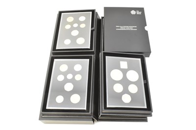 Lot 919 - THE ROYAL MINT; three cased 2015 United...