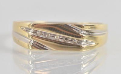 Lot 1256 - A 9ct yellow gold ring, with flat table...