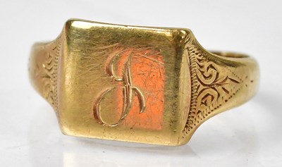 Lot 1020 - A 9ct yellow gold signet ring, the square...