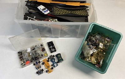Lot 139 - SCALEXTRIC; a quantity of track, accessories...