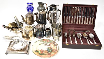 Lot 704 - A quantity of silver-plated items, to include...