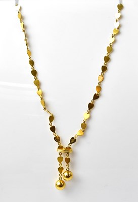 Lot 1080 - A 24ct yellow gold Chinese necklace with heart-...