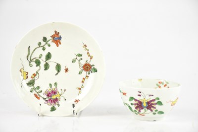 Lot 1814 - WORCESTER; an 18th century porcelain tea bowl...