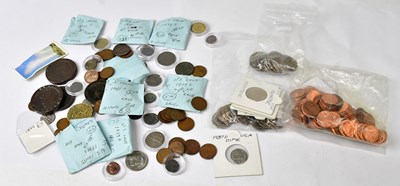 Lot 929 - A quantity of US and ancient coinage, to...