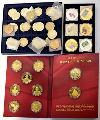 Lot 928 - A quantity of coinage, to include British...