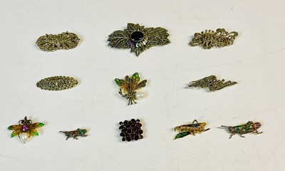 Lot 642 - Four plique-à-jour insect brooches, a group of...