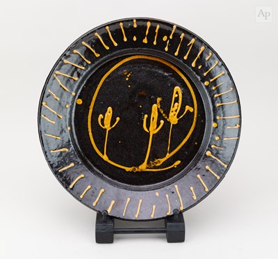 Lot 533 - NIEK HOOGLAND (born 1953); a slipware charger...