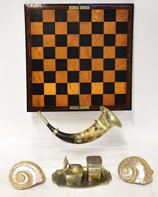 Lot 417 - Collectible items including an early 20th...