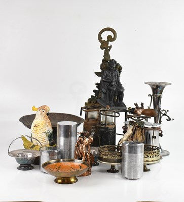 Lot 1178 - A mixed collection of metalware including an...