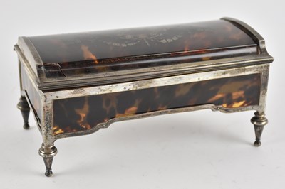 Lot 1189 - A George V hallmarked silver mounted...